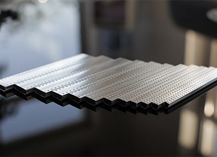 Winter construction guide for silicone sealant  top